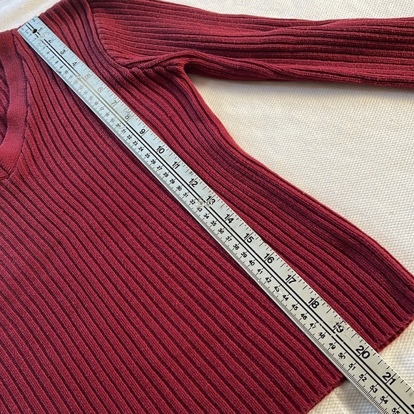 🍀3/50 BUFFALO Ribbed V-Neck Sweater (M) - Picture 9 of 10